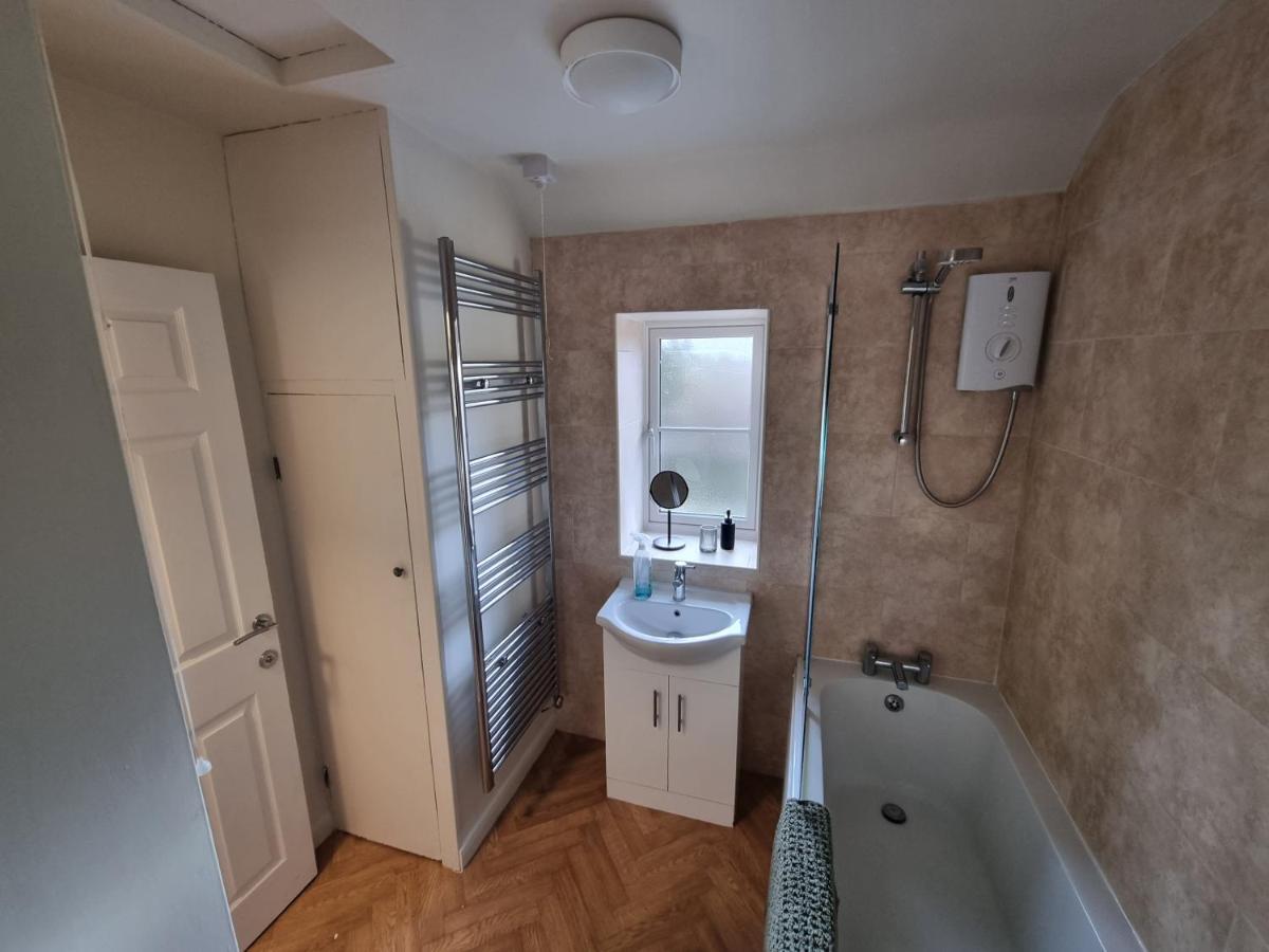 Burnside Cottage Sleights Екстер'єр фото